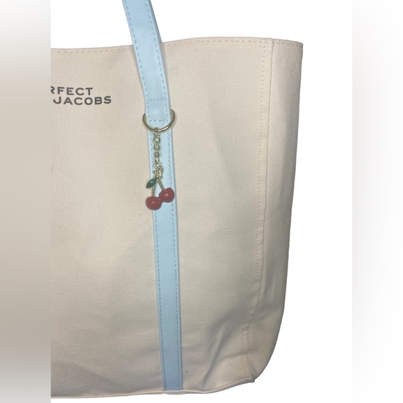 Perfect Marc Jacobs Tote - Picture 3 of 9